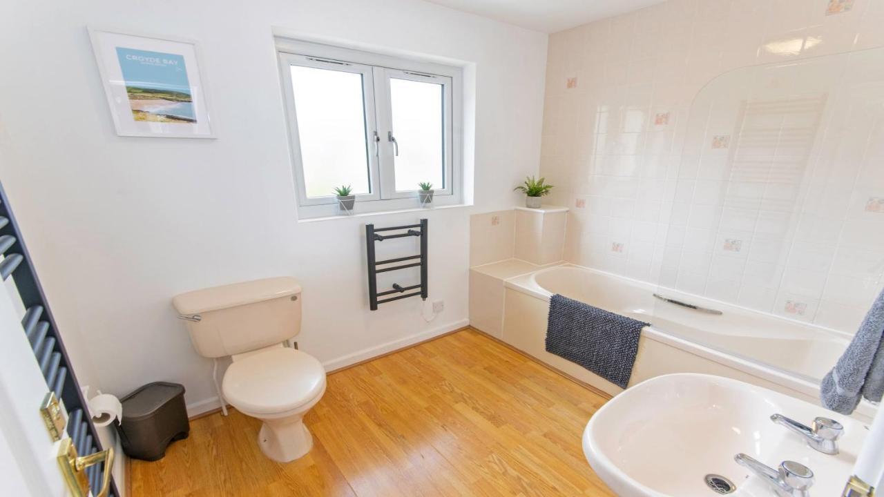 Oceanside Croyde, Scandi Inspired Cottage Close To Croyde Beach - Sleeps 6 Exterior photo