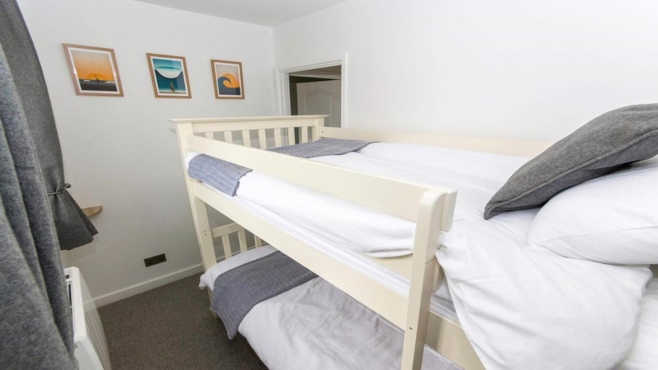 Oceanside Croyde, Scandi Inspired Cottage Close To Croyde Beach - Sleeps 6 Exterior photo