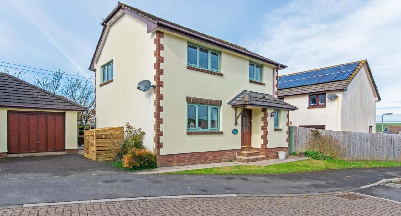 Oceanside Croyde, Scandi Inspired Cottage Close To Croyde Beach - Sleeps 6 Exterior photo